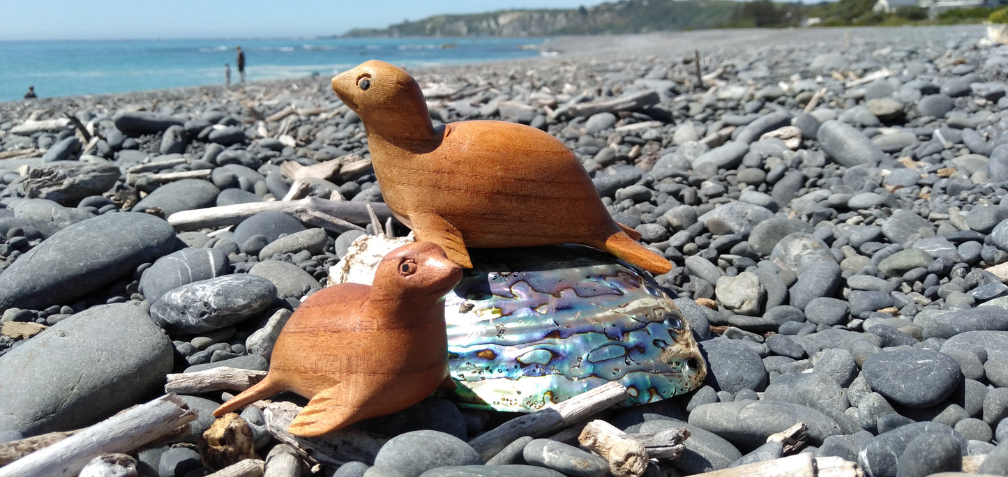 Wooden Seal Small from Pacific Jewel - Southern Paua New Zealand