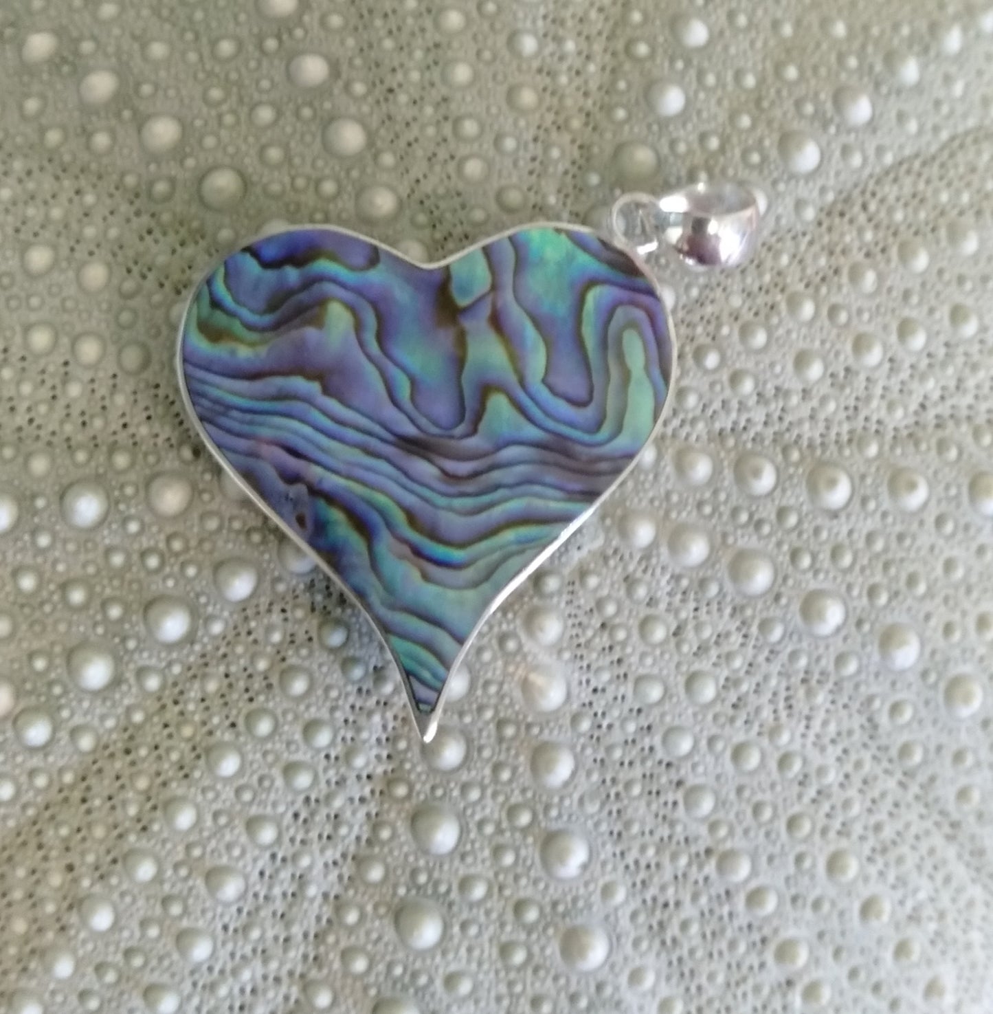 Paua Heart Pendant from Pacific Jewel - Southern Paua New Zealand