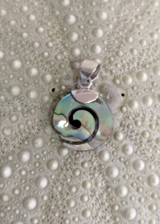 Paua 'Koru' Pendant 15mm from Pacific Jewel - Southern Paua New Zealand