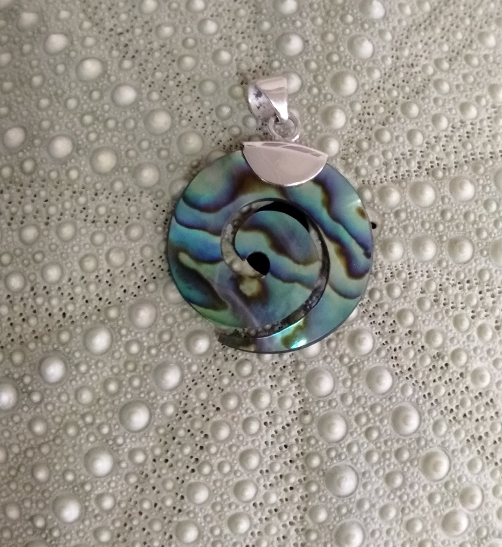 Paua 'Koru' Pendant 19mm from Pacific Jewel - Southern Paua New Zealand