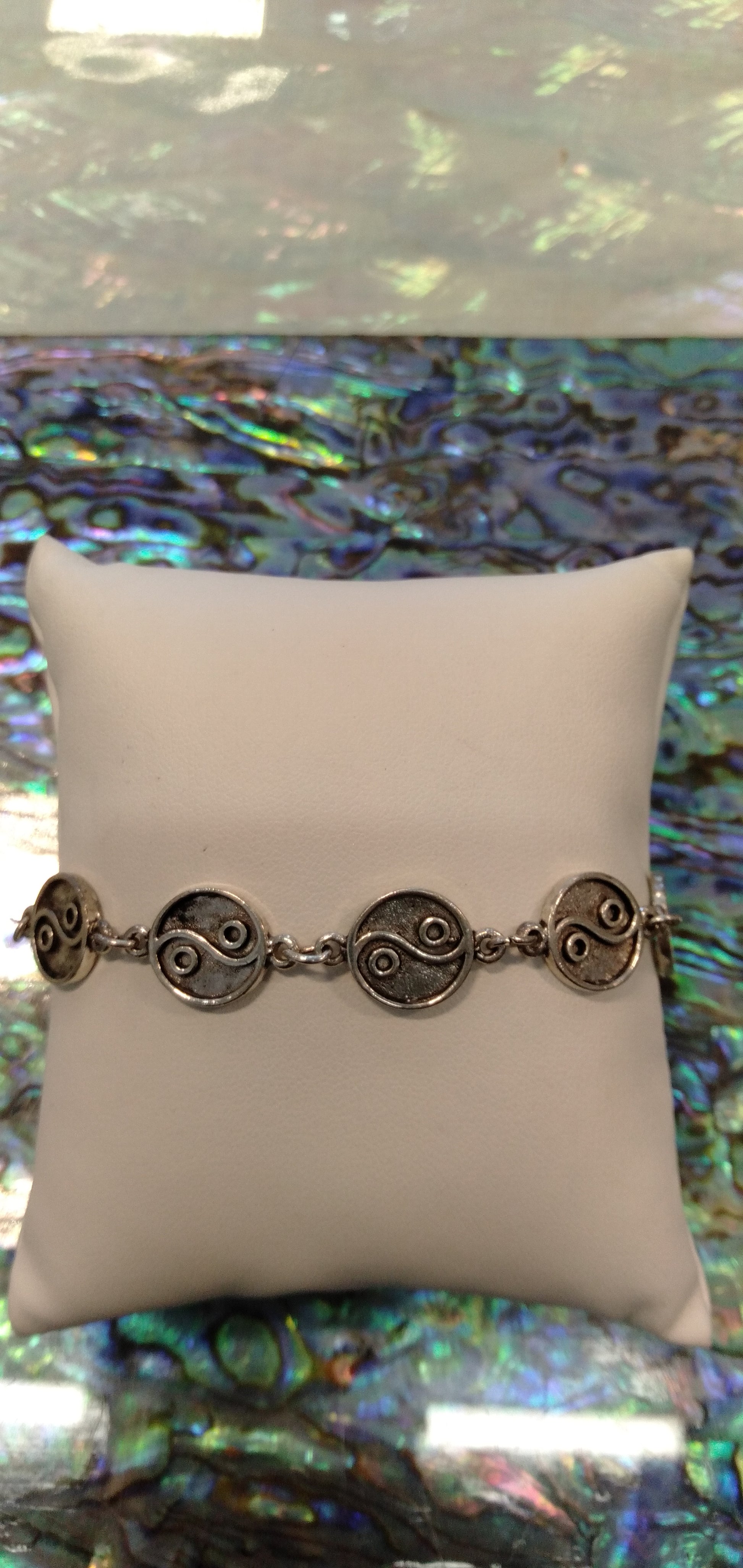 Silver Ying and Yang Bracelet from Pacific Jewel - Southern Paua New Zealand
