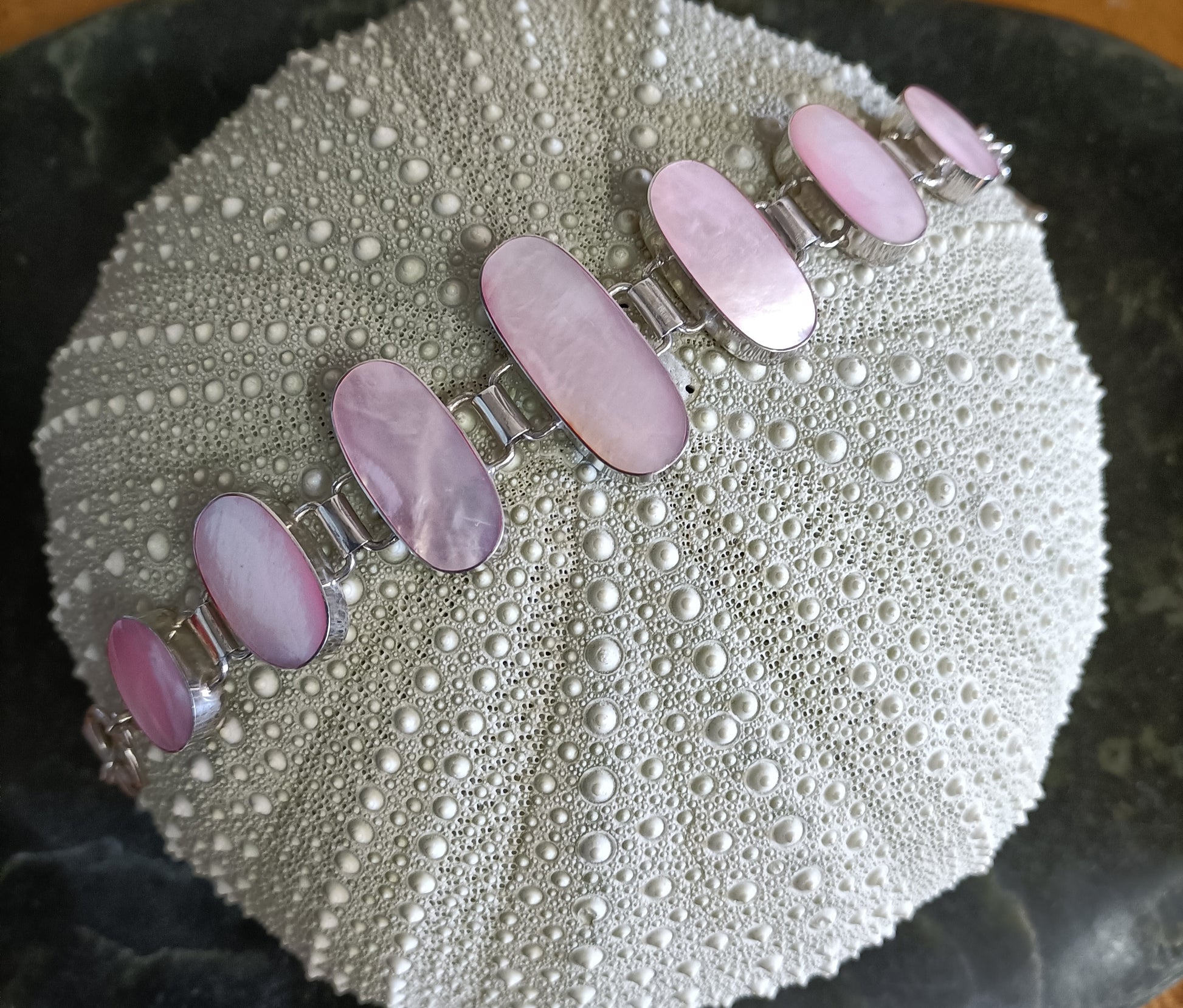 Pink Shell Oval Bracelet from Pacific Jewel - Southern Paua New Zealand